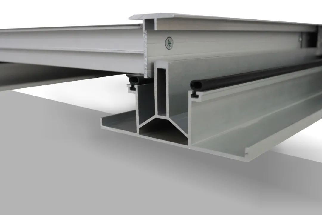 �������޹�����ɫ��Դ���޹�˾