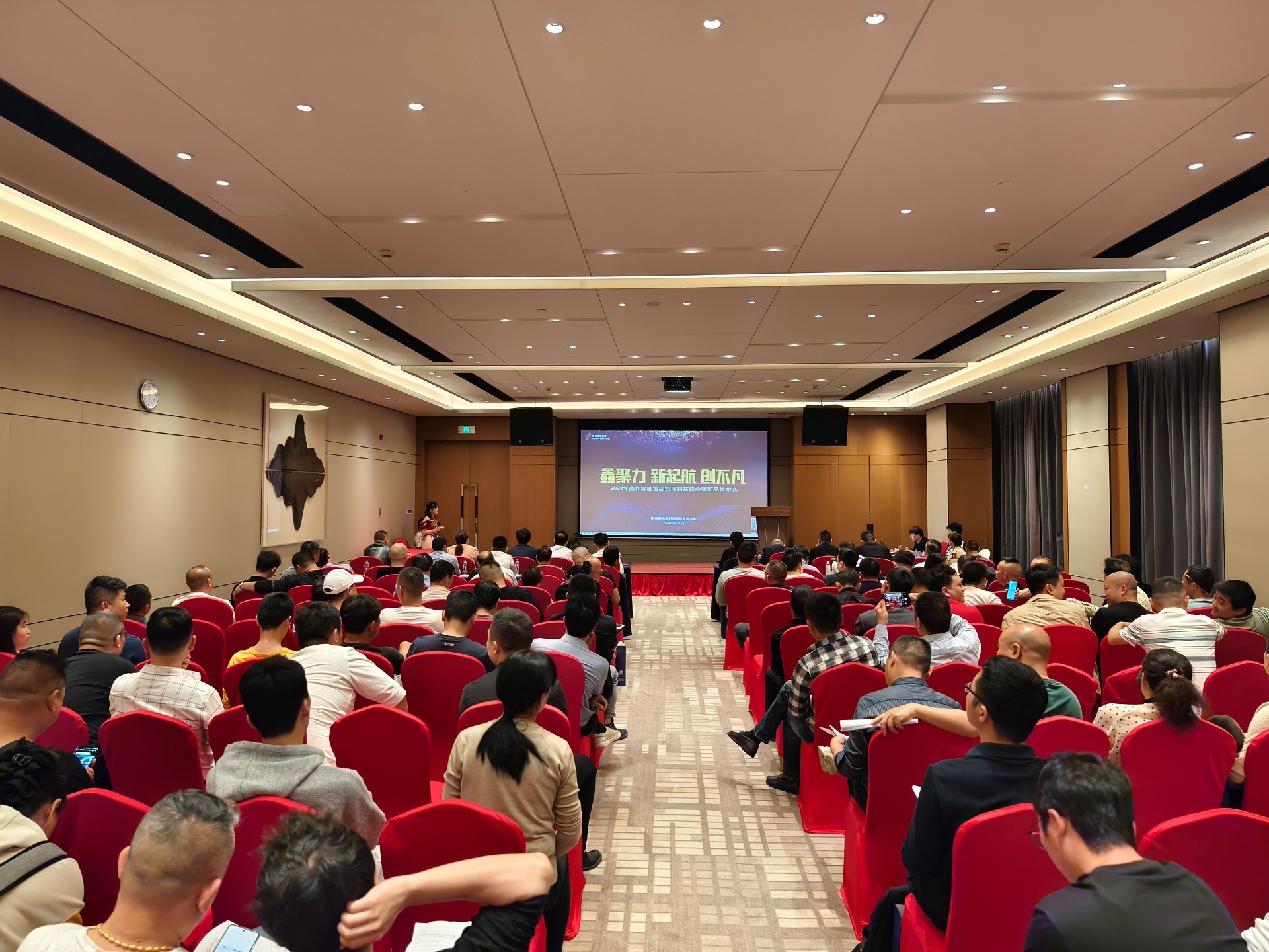 ���޹���