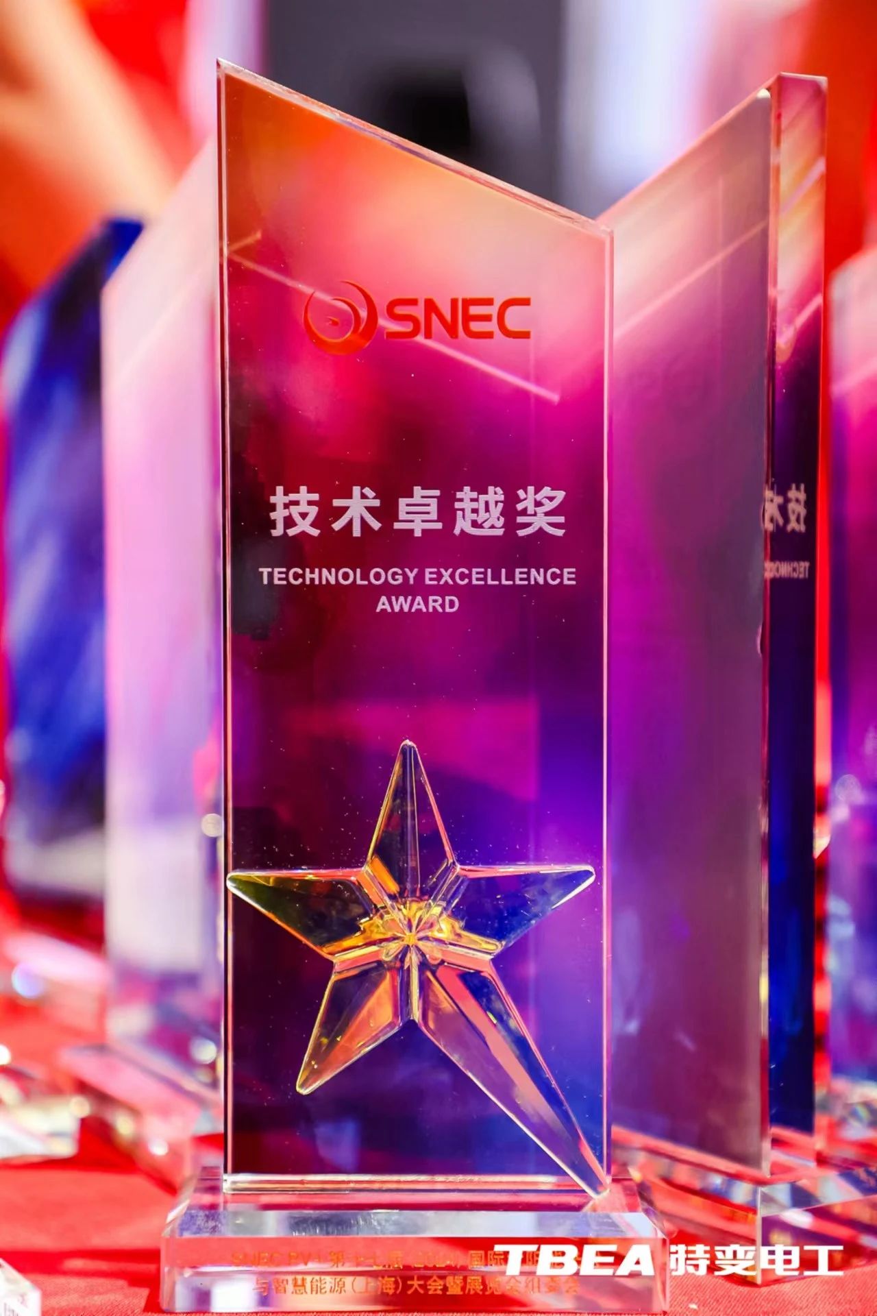 ���޹���